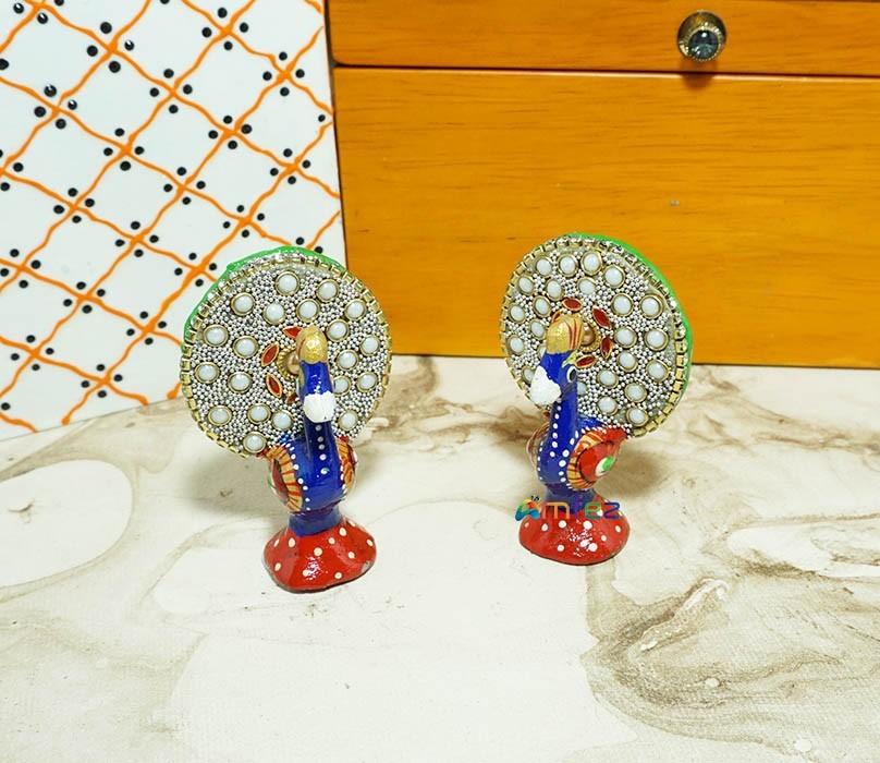 Toys A Pair of Blue Meena Work Dancing Peacock Toy